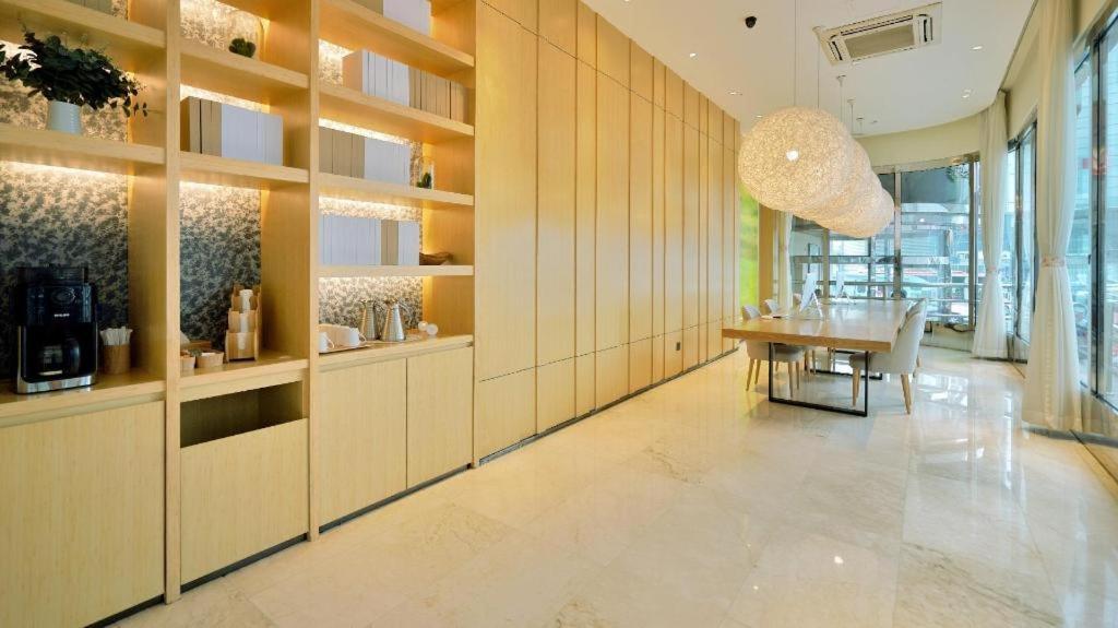 Ji Hotel Tianjin Binjiangdao Екстериор снимка