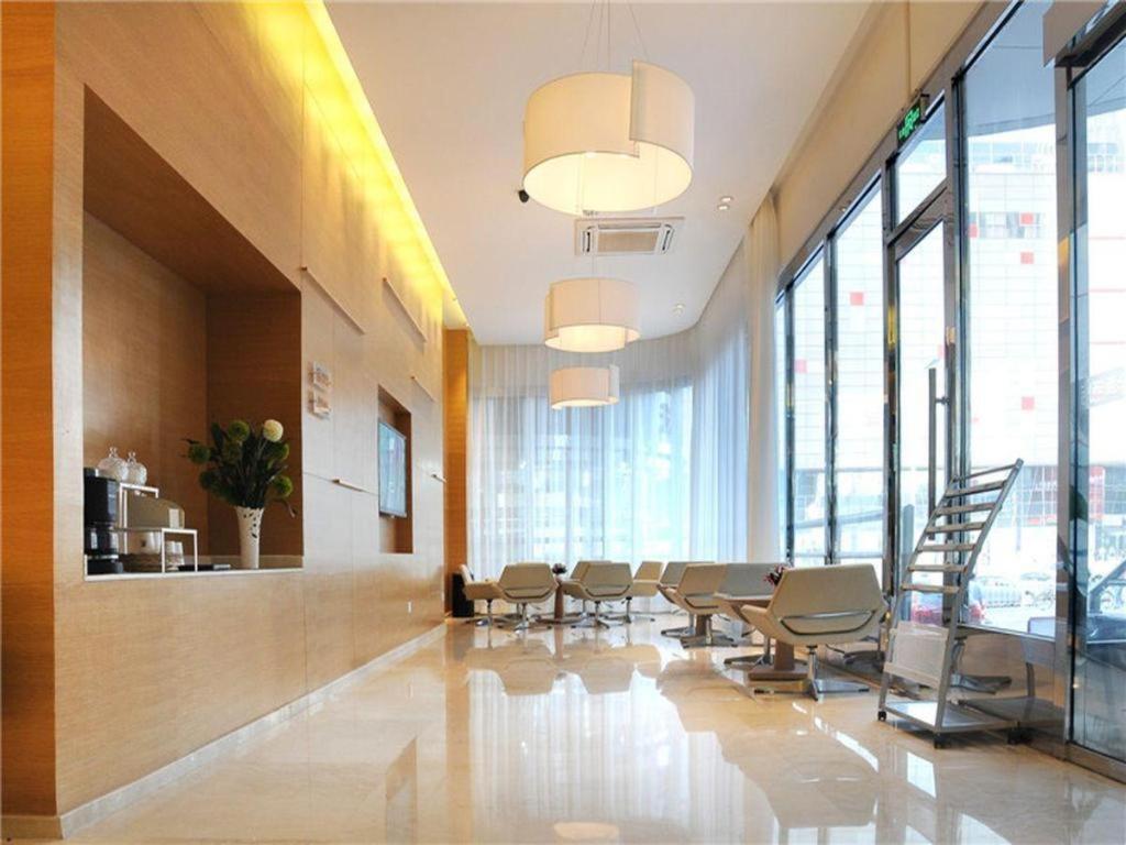 Ji Hotel Tianjin Binjiangdao Екстериор снимка